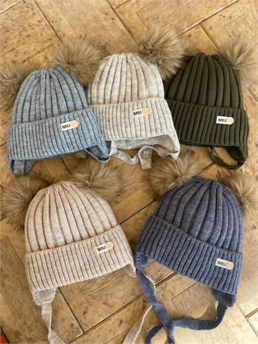 Milli шапка на синтепоне, с меховым помпоном, подклад хлопок (р.48-52) 16047-Л